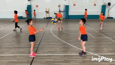 掼蛋为什么能从江苏流行到全国？政商圈的社交密码。（掼蛋如何从江苏席卷全国：政商圈的社交密码）